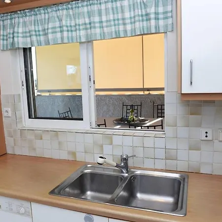 Apartment Floor 3bed 2bath With Stunning 360 View