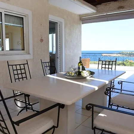 Apartment Floor 3bed 2bath With Stunning 360 View *